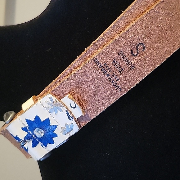 Lucky Brand White & Blue Embroidered Belt - Picture 4 of 5